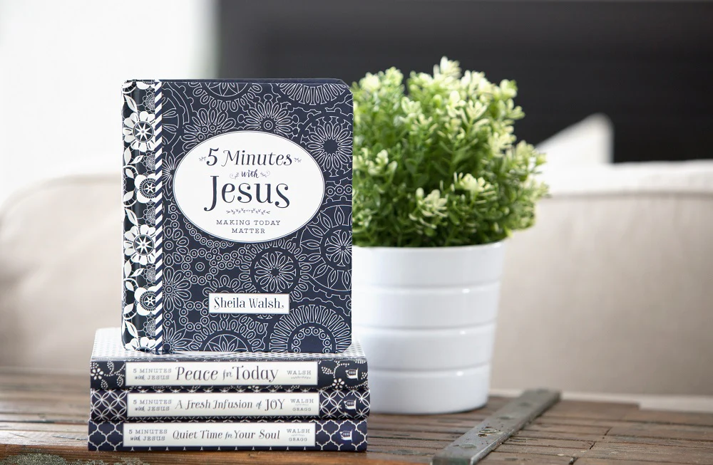 5 Minutes with Jesus: Quick Daily Devotions for Busy Lives (A 50-Day Devotional) - Image 7