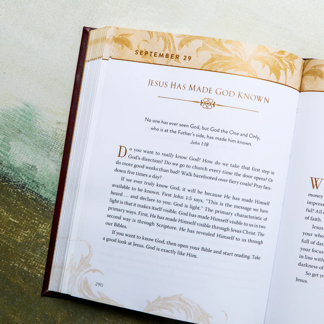 Fixing My Eyes on Jesus: Daily Moments in His Word (A 365-Day Devotional) – The Perfect Christian Gift for Lent and Easter - Image 8