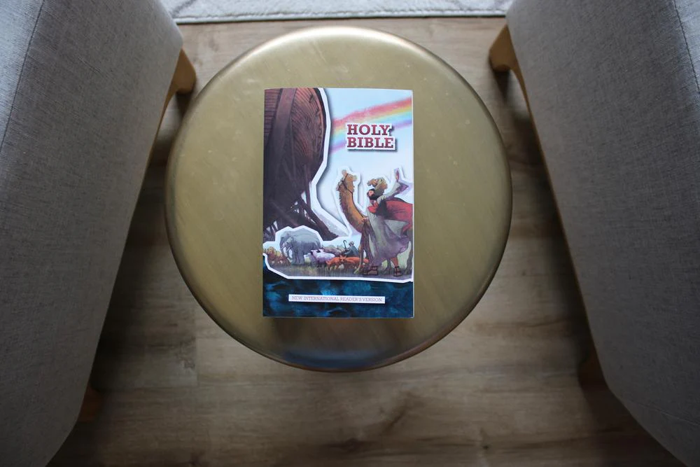 NIrV, Children’s Holy Bible, Paperback - Image 3