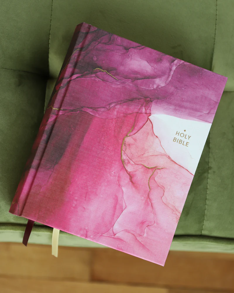 NIV, Artisan Collection Bible, Gilded Edges, Red Letter Edition, Comfort Print - Image 32