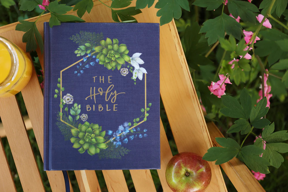 NIV, Artisan Collection Bible, Gilded Edges, Red Letter Edition, Comfort Print - Image 54