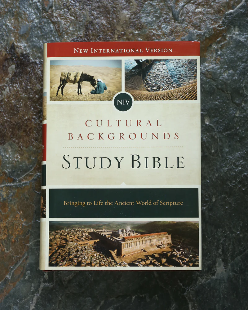 NIV, Cultural Backgrounds Study Bible, Red Letter Edition: Bringing to Life the Ancient World of Scripture - Image 4