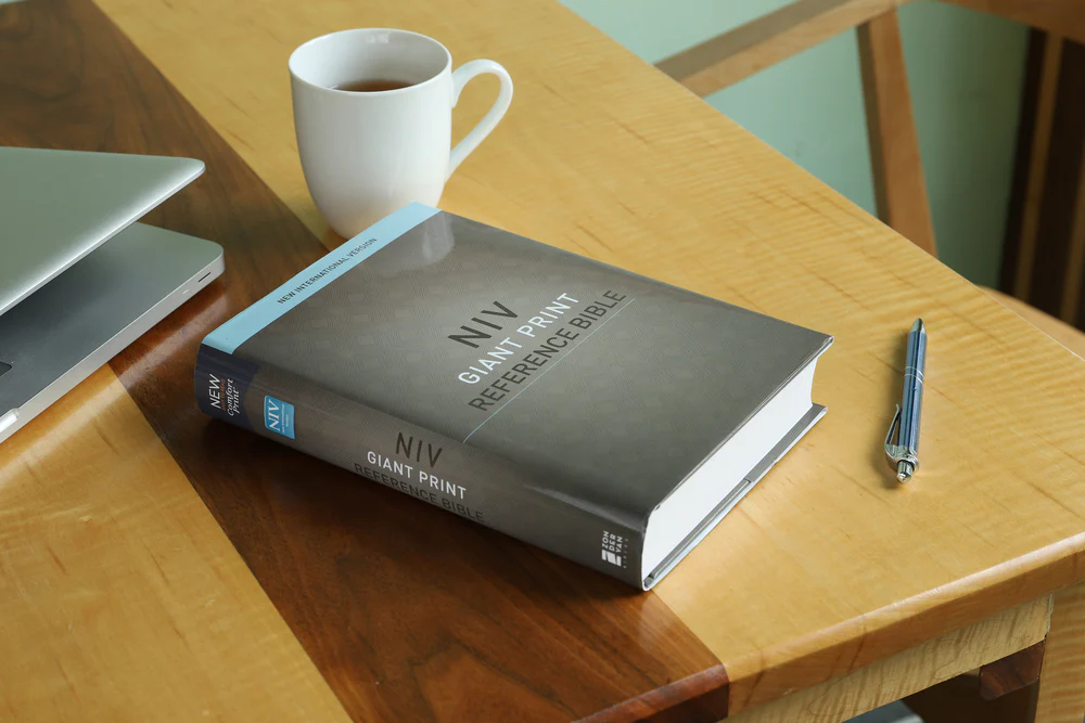 NIV, Reference Bible, Giant Print, Red Letter Edition, Comfort Print - Image 19