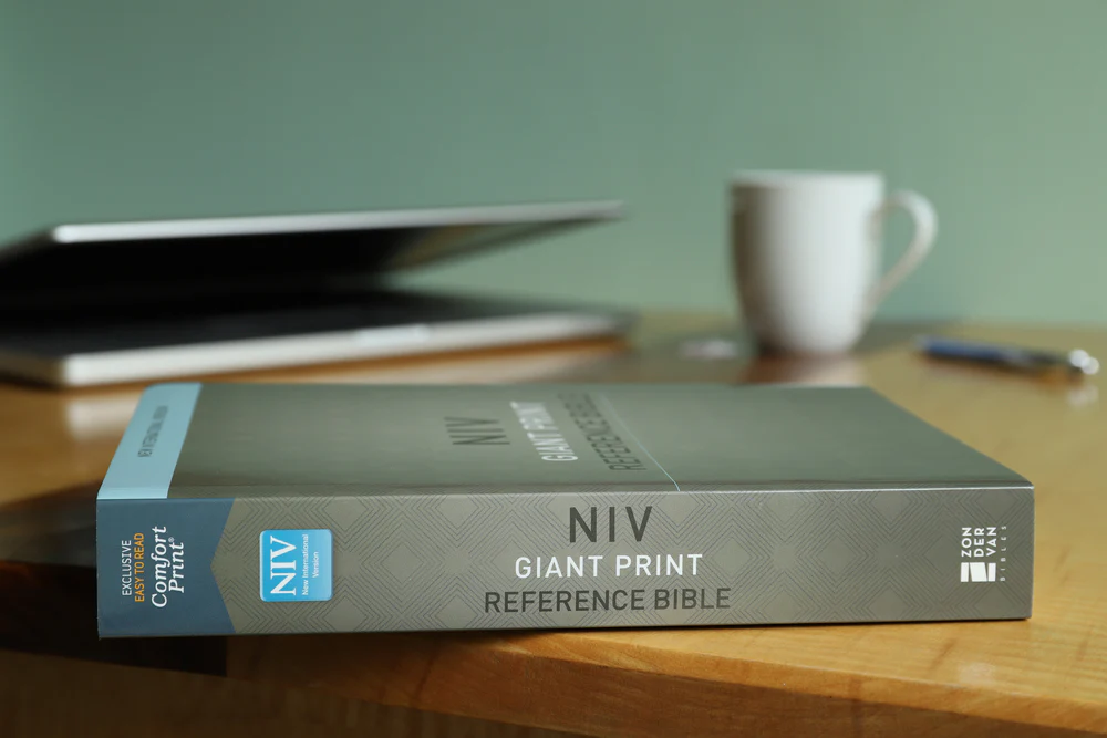 NIV, Reference Bible, Giant Print, Red Letter Edition, Comfort Print - Image 25