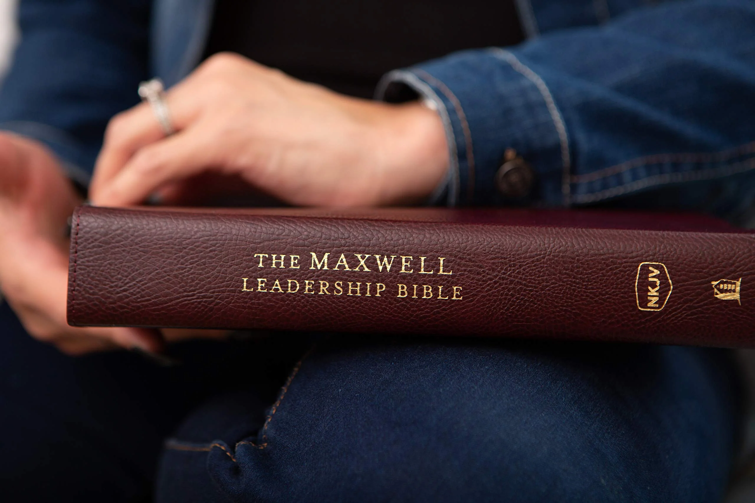 NKJV, Maxwell Leadership Bible, Third Edition, Comfort Print: Holy Bible, New King James Version - Image 18