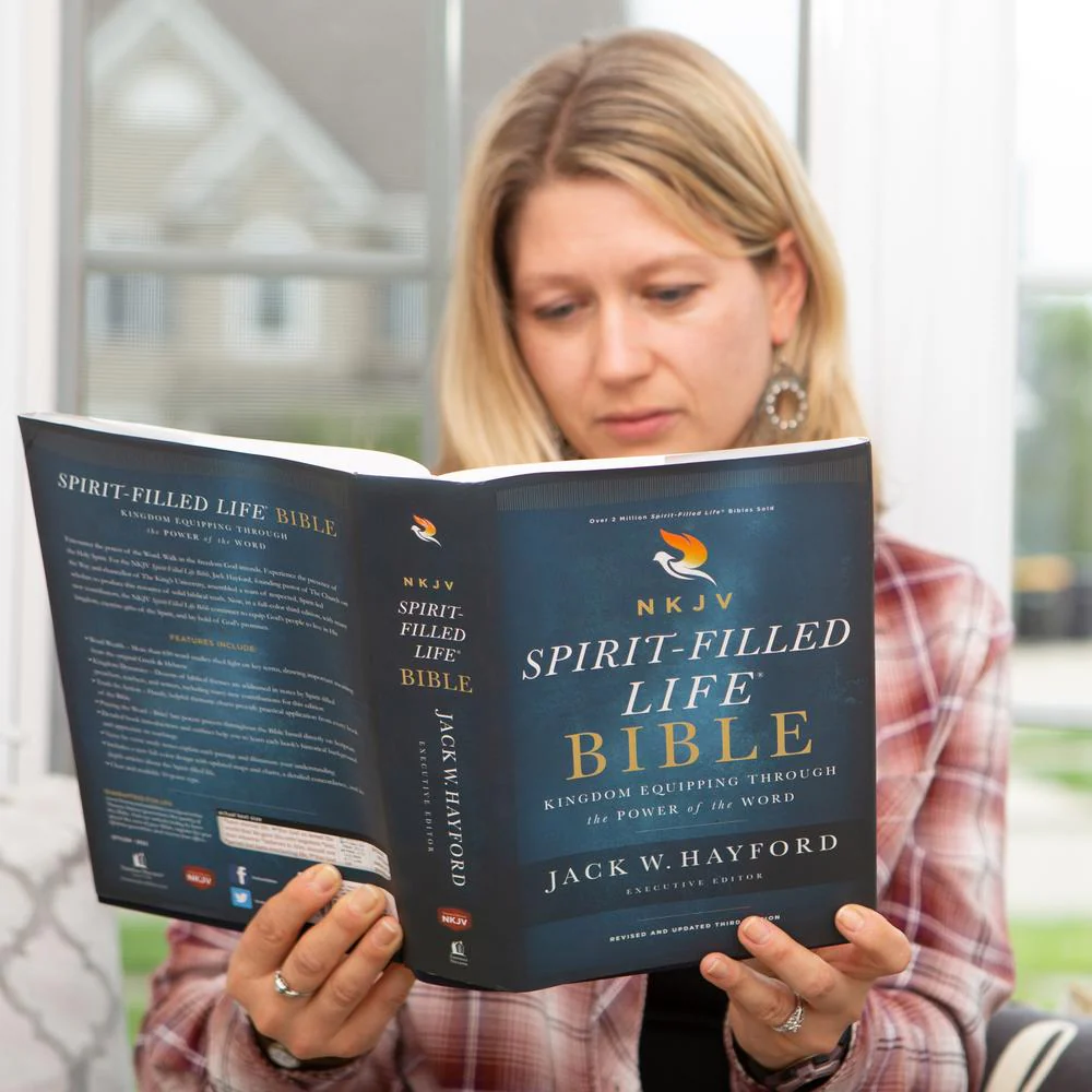 NKJV, Spirit-Filled Life Bible, Third Edition, Red Letter Edition, Comfort Print: Kingdom Equipping Through the Power of the Word - Image 22