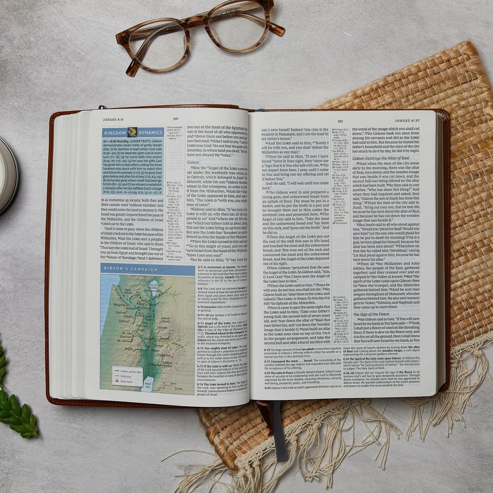 NKJV, Spirit-Filled Life Bible, Third Edition, Red Letter Edition, Comfort Print: Kingdom Equipping Through the Power of the Word - Image 55