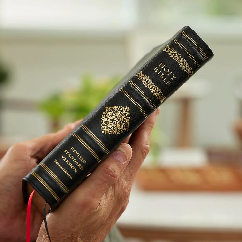 RSV Personal Size Bible with Cross References (Sovereign Collection) - Image 12