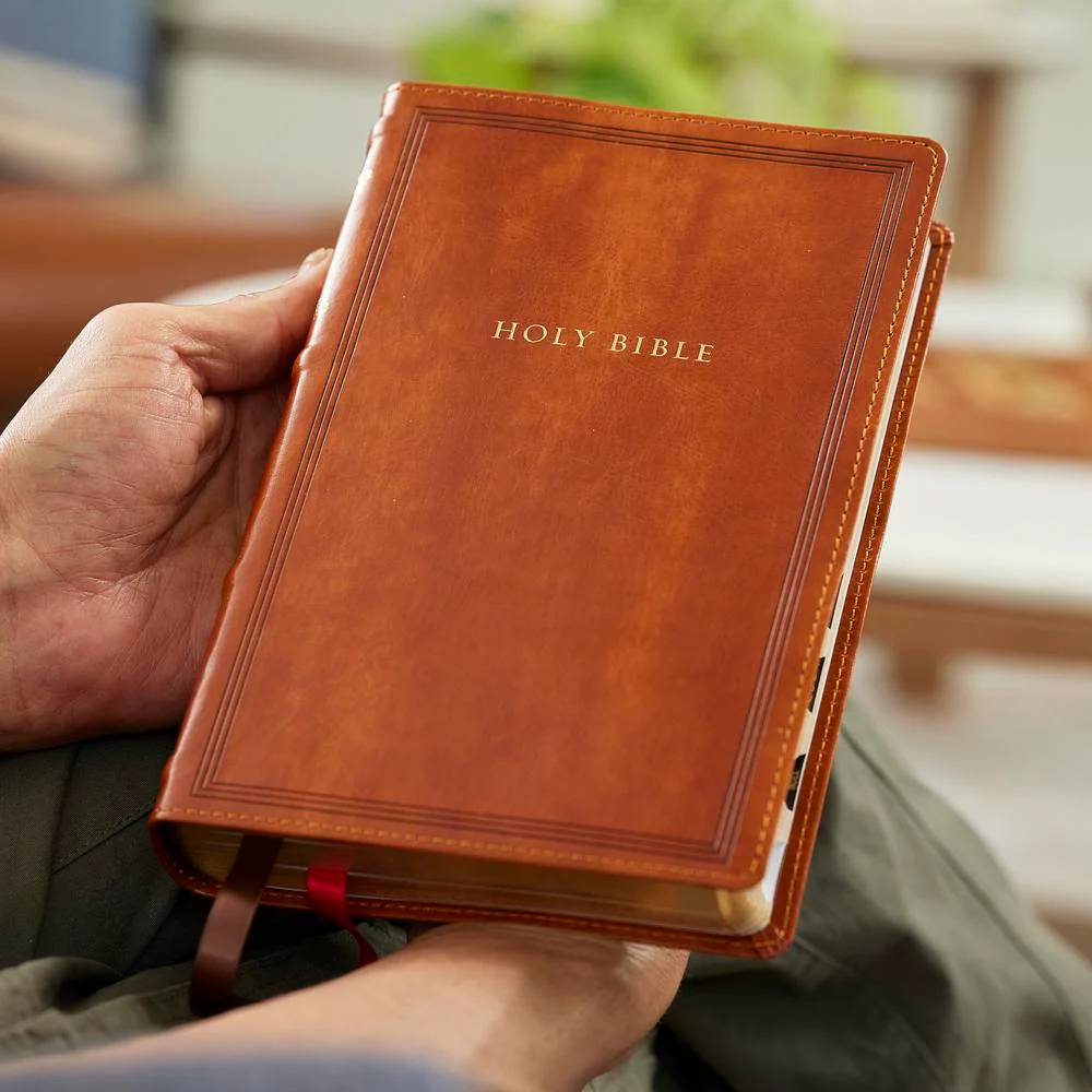 RSV Personal Size Bible with Cross References (Sovereign Collection) - Image 13