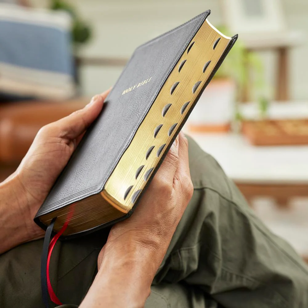 RSV Personal Size Bible with Cross References (Sovereign Collection) - Image 40