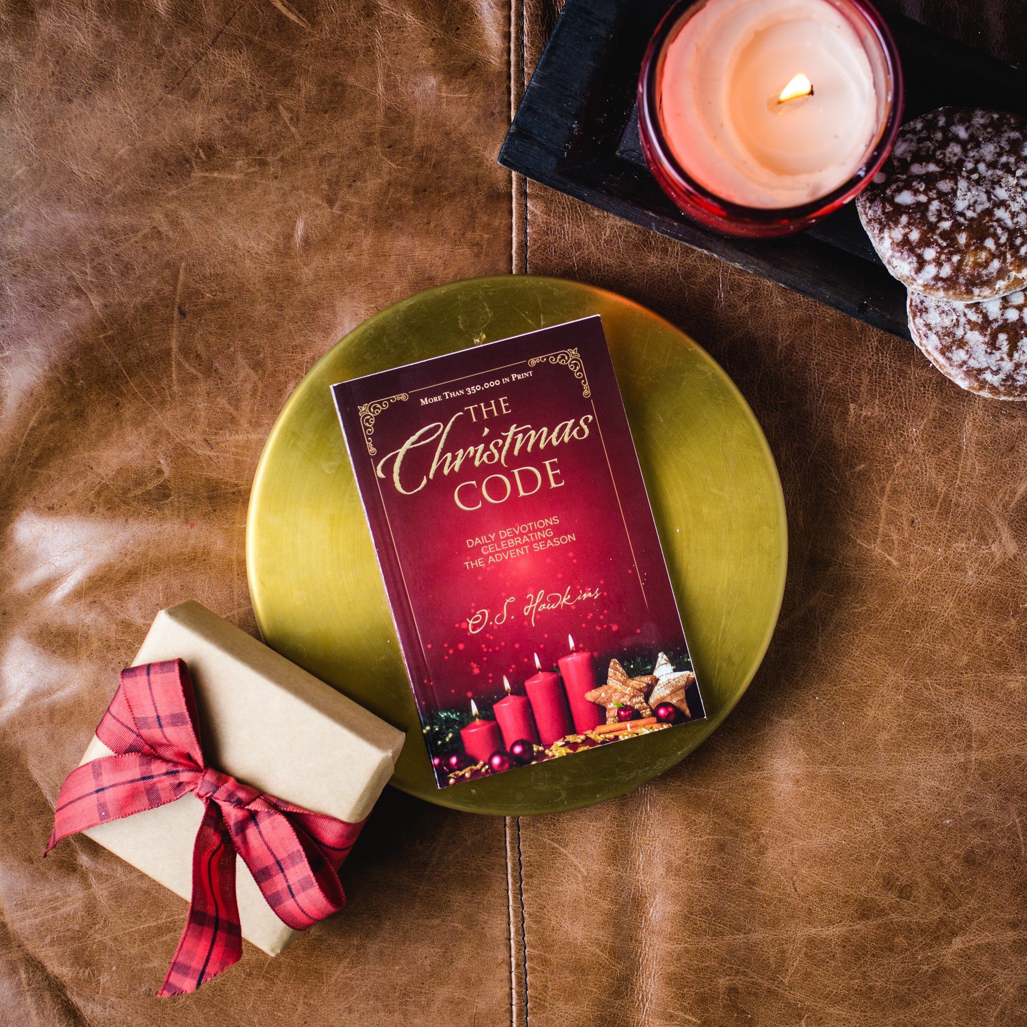 The Christmas Code: Daily Devotions Celebrating the Advent Season (A 25-Day Devotional) – The Perfect Christian Holiday Gift - Image 4