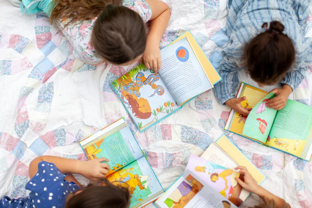 The Jesus Storybook Bible: Every Story Whispers His Name - Image 12